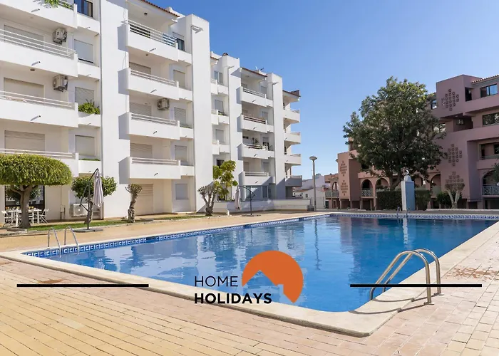 #022 T2 Velamar By Holidays *